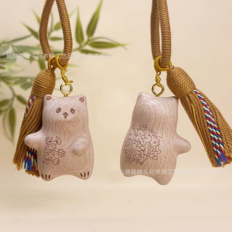 Móc khoá gấu - Hoa nhỏ