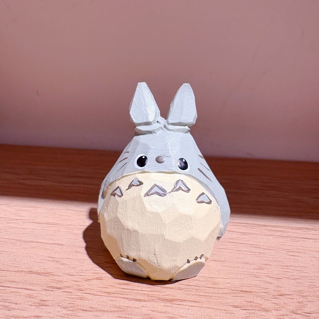 Tượng totoro khắc tay